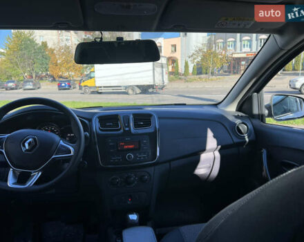 Білий Рено Сандеро, об'ємом двигуна 0.9 л та пробігом 26 тис. км за 13500 $, фото 31 на Automoto.ua