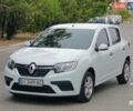 Рено Сандеро 2020 в Одессе на Automoto.ua Белый Рено Сандеро, объемом двигателя 1 л и пробегом 57 тыс. км за 9200 $, фото 3 на Automoto.ua
