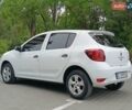 Рено Сандеро 2020 в Одессе на Automoto.ua Белый Рено Сандеро, объемом двигателя 1 л и пробегом 57 тыс. км за 9200 $, фото 32 на Automoto.ua
