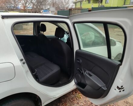 Белый Рено Сандеро, объемом двигателя 0 л и пробегом 180 тыс. км за 3500 $, фото 3 на Automoto.ua