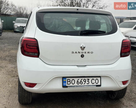 Білий Рено Сандеро, об'ємом двигуна 1 л та пробігом 36 тис. км за 9300 $, фото 14 на Automoto.ua