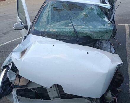 Белый Рено Сандеро, объемом двигателя 1 л и пробегом 100 тыс. км за 1300 $, фото 6 на Automoto.ua