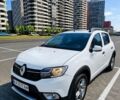 Белый Рено Сандеро, объемом двигателя 0.9 л и пробегом 55 тыс. км за 10900 $, фото 1 на Automoto.ua