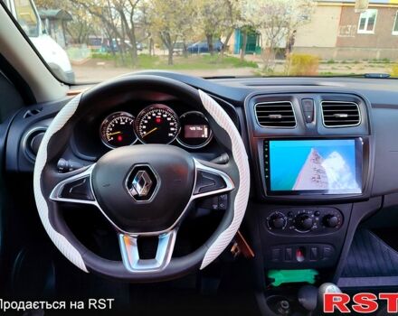 Рено Сандеро 2020 в Кропивницком (Кировограде) на Automoto.ua Белый Рено Сандеро, объемом двигателя 0.9 л и пробегом 50 тыс. км за 10500 $, фото 1 на Automoto.ua