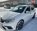 Белый Рено Сандеро, объемом двигателя 0.9 л и пробегом 60 тыс. км за 10500 $, фото 3 на Automoto.ua