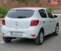 Белый Рено Сандеро, объемом двигателя 1 л и пробегом 57 тыс. км за 7000 $, фото 2 на Automoto.ua