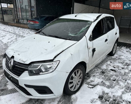Белый Рено Сандеро, объемом двигателя 1 л и пробегом 140 тыс. км за 3000 $, фото 20 на Automoto.ua