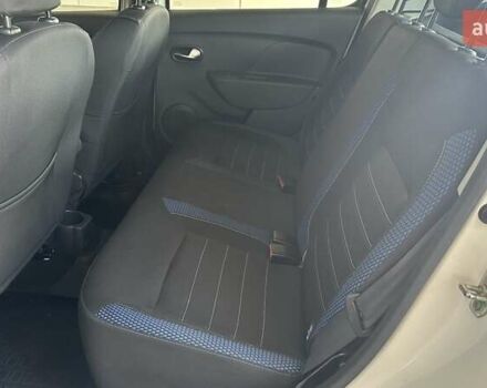 Белый Рено Сандеро, объемом двигателя 0.9 л и пробегом 67 тыс. км за 11464 $, фото 10 на Automoto.ua