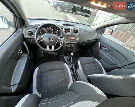 Белый Рено Сандеро, объемом двигателя 0.9 л и пробегом 111 тыс. км за 7736 $, фото 14 на Automoto.ua