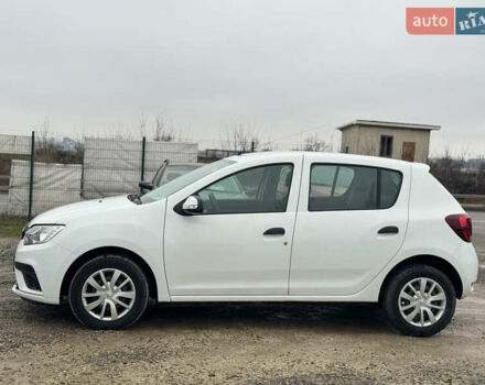 Білий Рено Сандеро, об'ємом двигуна 1 л та пробігом 36 тис. км за 9300 $, фото 6 на Automoto.ua