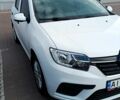 Белый Рено Сандеро, объемом двигателя 1 л и пробегом 82 тыс. км за 7747 $, фото 1 на Automoto.ua