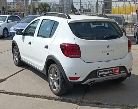 Белый Рено Сандеро, объемом двигателя 1.5 л и пробегом 80 тыс. км за 11290 $, фото 7 на Automoto.ua