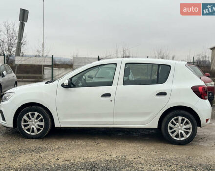 Білий Рено Сандеро, об'ємом двигуна 1 л та пробігом 36 тис. км за 9300 $, фото 8 на Automoto.ua