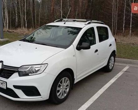 Белый Рено Сандеро, объемом двигателя 1 л и пробегом 25 тыс. км за 7500 $, фото 5 на Automoto.ua
