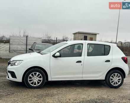 Білий Рено Сандеро, об'ємом двигуна 1 л та пробігом 36 тис. км за 9300 $, фото 5 на Automoto.ua