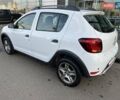 Белый Рено Сандеро, объемом двигателя 0.9 л и пробегом 111 тыс. км за 7736 $, фото 4 на Automoto.ua