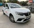 Белый Рено Сандеро, объемом двигателя 1 л и пробегом 104 тыс. км за 6100 $, фото 1 на Automoto.ua