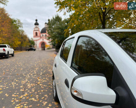 Рено Сандеро 2021 в Запорожье на Automoto.ua Белый Рено Сандеро, объемом двигателя 1 л и пробегом 99 тыс. км за 7999 $, фото 11 на Automoto.ua