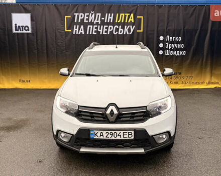 Білий Рено Сандеро, об'ємом двигуна 1.46 л та пробігом 17 тис. км за 13235 $, фото 1 на Automoto.ua