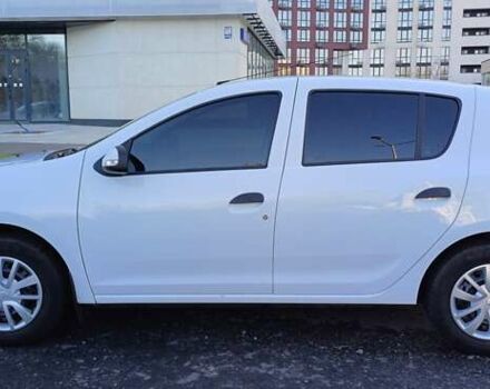 Белый Рено Сандеро, объемом двигателя 0.9 л и пробегом 45 тыс. км за 8300 $, фото 1 на Automoto.ua