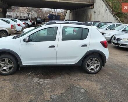 Белый Рено Сандеро, объемом двигателя 1.46 л и пробегом 84 тыс. км за 12000 $, фото 1 на Automoto.ua