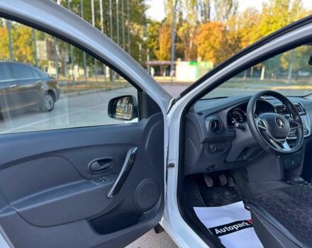 Рено Сандеро 2021 в Запорожье на Automoto.ua Белый Рено Сандеро, объемом двигателя 1 л и пробегом 98 тыс. км за 8100 $, фото 20 на Automoto.ua