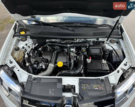 Белый Рено Сандеро, объемом двигателя 1.46 л и пробегом 75 тыс. км за 10800 $, фото 21 на Automoto.ua