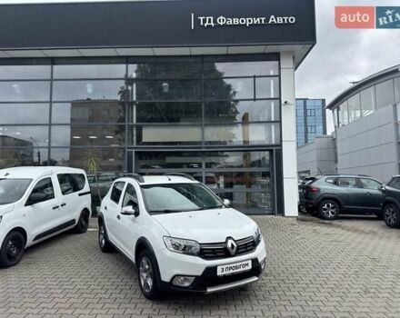 Белый Рено Сандеро, объемом двигателя 0.9 л и пробегом 68 тыс. км за 9400 $, фото 1 на Automoto.ua