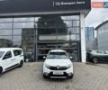 Рено Сандеро 2021 в Хмельницком на Automoto.ua Белый Рено Сандеро, объемом двигателя 0.9 л и пробегом 88 тыс. км за 8999 $, фото 3 на Automoto.ua