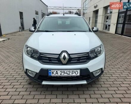 Белый Рено Сандеро, объемом двигателя 0.9 л и пробегом 108 тыс. км за 9999 $, фото 8 на Automoto.ua