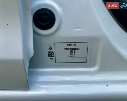 Білий Рено Сандеро, об'ємом двигуна 0.9 л та пробігом 53 тис. км за 9600 $, фото 12 на Automoto.ua