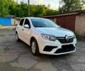 Белый Рено Сандеро, объемом двигателя 1.5 л и пробегом 37 тыс. км за 11000 $, фото 1 на Automoto.ua