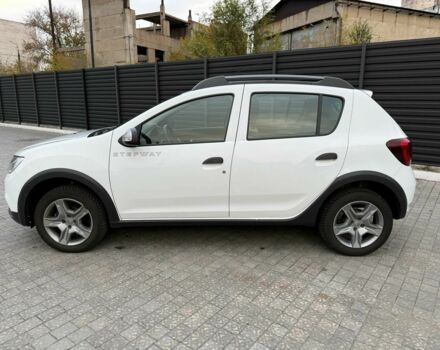 Білий Рено Сандеро, об'ємом двигуна 0.9 л та пробігом 110 тис. км за 10599 $, фото 7 на Automoto.ua