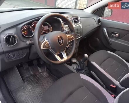 Белый Рено Сандеро, объемом двигателя 0.9 л и пробегом 50 тыс. км за 9999 $, фото 11 на Automoto.ua