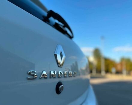 Рено Сандеро 2021 в Запорожье на Automoto.ua Белый Рено Сандеро, объемом двигателя 1 л и пробегом 98 тыс. км за 8100 $, фото 17 на Automoto.ua