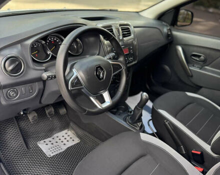 Белый Рено Сандеро, объемом двигателя 1.46 л и пробегом 75 тыс. км за 10800 $, фото 9 на Automoto.ua