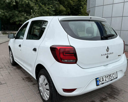 Білий Рено Сандеро, об'ємом двигуна 1 л та пробігом 85 тис. км за 8150 $, фото 2 на Automoto.ua
