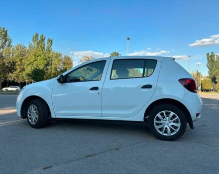 Рено Сандеро 2021 в Запорожье на Automoto.ua Белый Рено Сандеро, объемом двигателя 1 л и пробегом 98 тыс. км за 8100 $, фото 3 на Automoto.ua