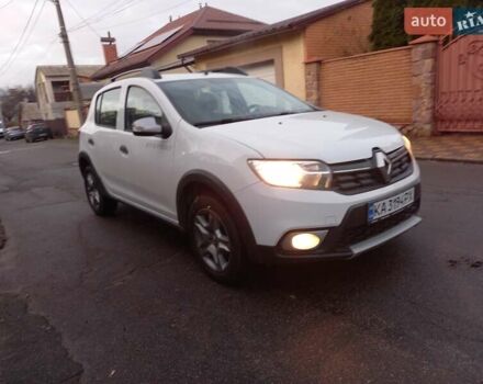 Белый Рено Сандеро, объемом двигателя 0.9 л и пробегом 50 тыс. км за 9999 $, фото 9 на Automoto.ua