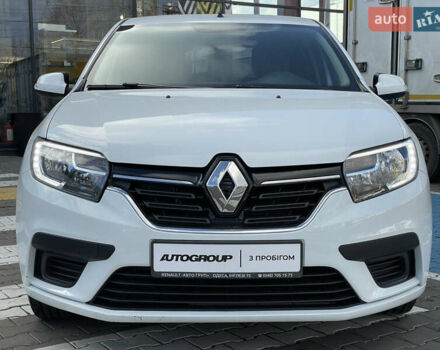 Білий Рено Сандеро, об'ємом двигуна 0.9 л та пробігом 56 тис. км за 8500 $, фото 2 на Automoto.ua