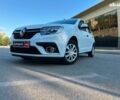 Белый Рено Сандеро, объемом двигателя 1 л и пробегом 98 тыс. км за 8890 $, фото 1 на Automoto.ua
