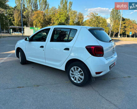 Білий Рено Сандеро, об'ємом двигуна 1 л та пробігом 98 тис. км за 8890 $, фото 4 на Automoto.ua