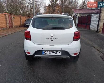 Белый Рено Сандеро, объемом двигателя 0.9 л и пробегом 50 тыс. км за 9999 $, фото 4 на Automoto.ua