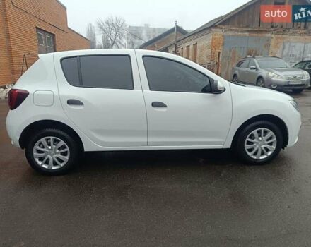 Білий Рено Сандеро, об'ємом двигуна 1 л та пробігом 21 тис. км за 7300 $, фото 3 на Automoto.ua