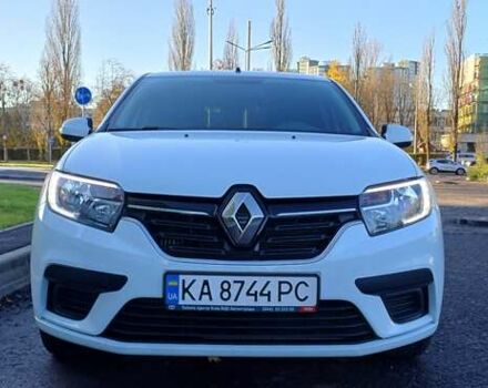 Белый Рено Сандеро, объемом двигателя 0.9 л и пробегом 45 тыс. км за 8300 $, фото 6 на Automoto.ua