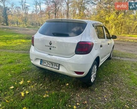 Білий Рено Сандеро, об'ємом двигуна 0.9 л та пробігом 53 тис. км за 9600 $, фото 2 на Automoto.ua