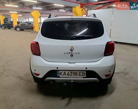 Белый Рено Сандеро, объемом двигателя 1.46 л и пробегом 191 тыс. км за 9200 $, фото 4 на Automoto.ua