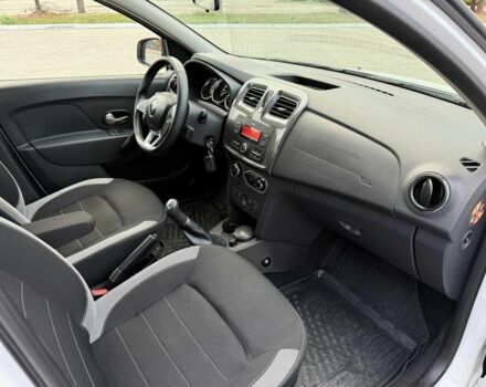 Білий Рено Сандеро, об'ємом двигуна 0.9 л та пробігом 110 тис. км за 10599 $, фото 12 на Automoto.ua