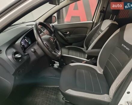 Белый Рено Сандеро, объемом двигателя 1.46 л и пробегом 191 тыс. км за 9200 $, фото 5 на Automoto.ua