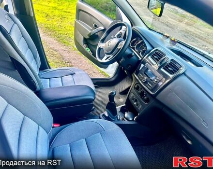 Білий Рено Сандеро, об'ємом двигуна 1 л та пробігом 53 тис. км за 9600 $, фото 2 на Automoto.ua